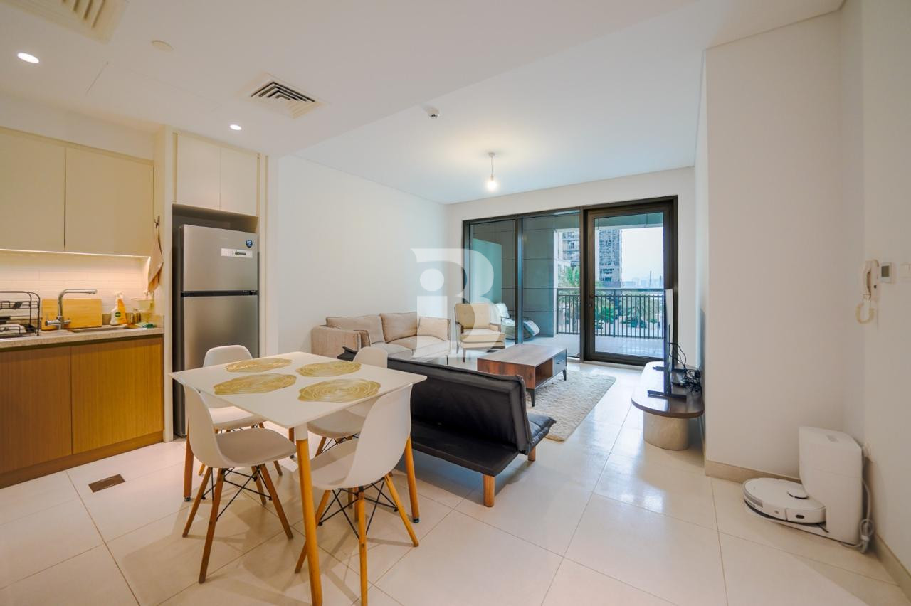 FULLY FURNISHED | LARGE LAYOUT | READY TO MOVE