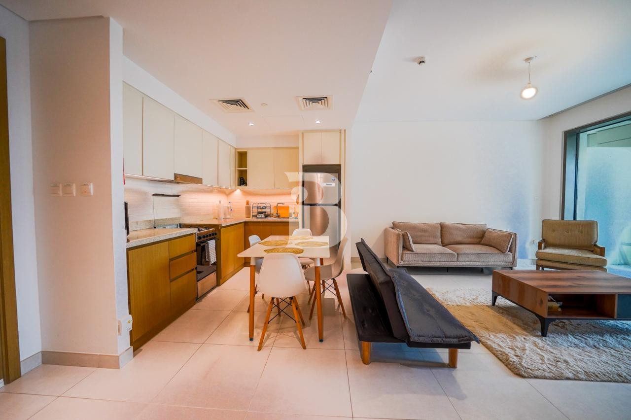 FULLY FURNISHED | LARGE LAYOUT | READY TO MOVE