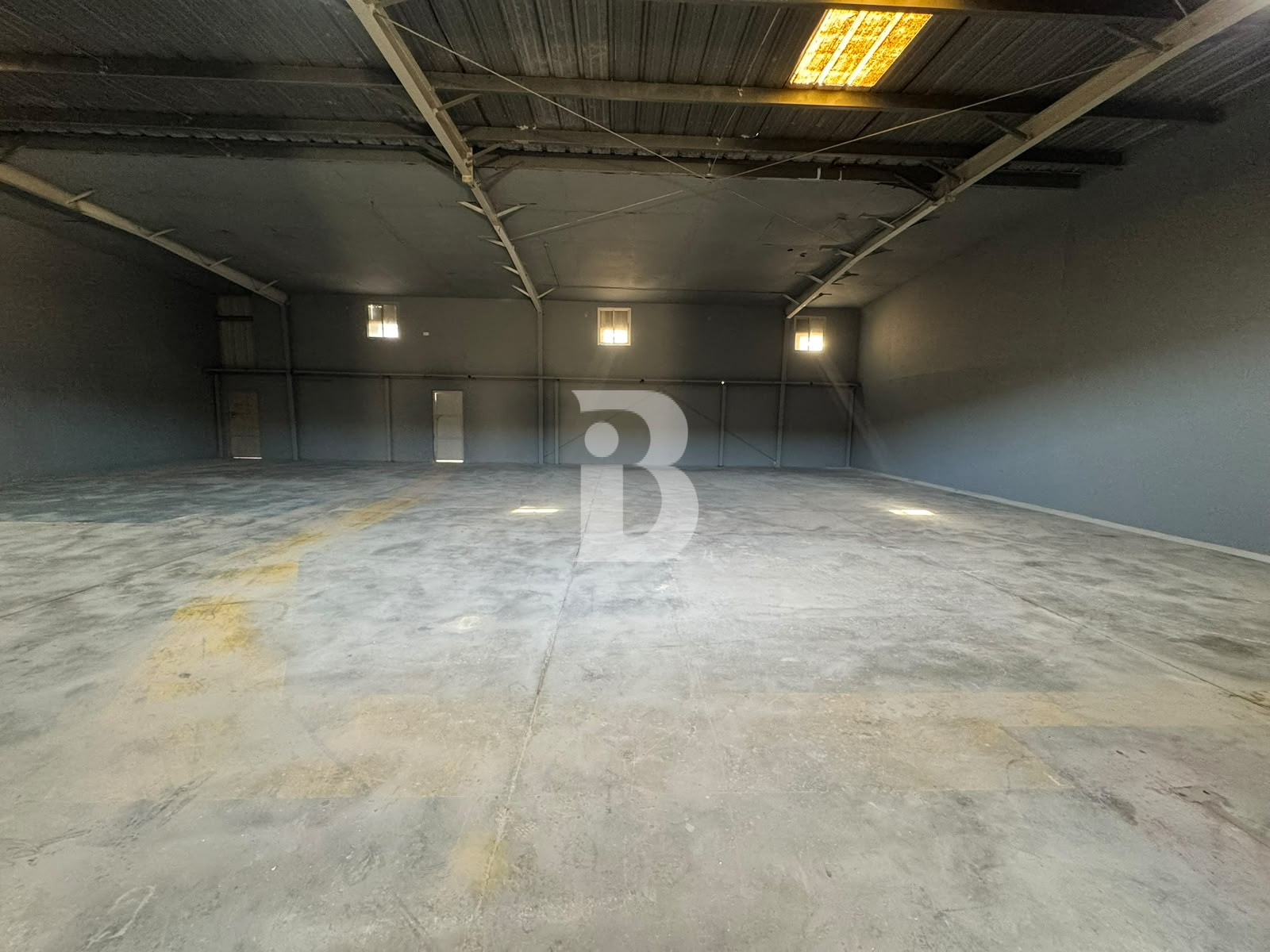 VACANT | READY TO MOVE | 300 KW 10