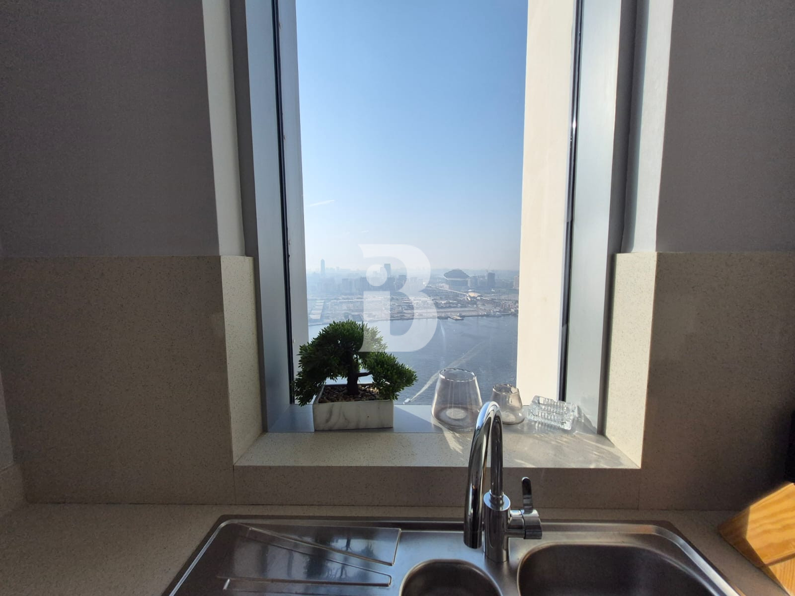Burj Sea View | Modern Furnished | High Floor 11