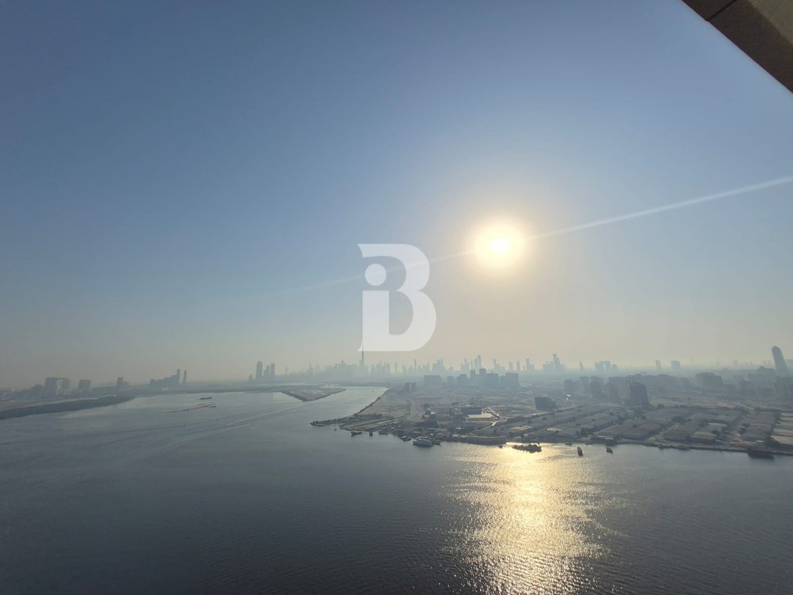 Burj Sea View | Modern Furnished | High Floor 1