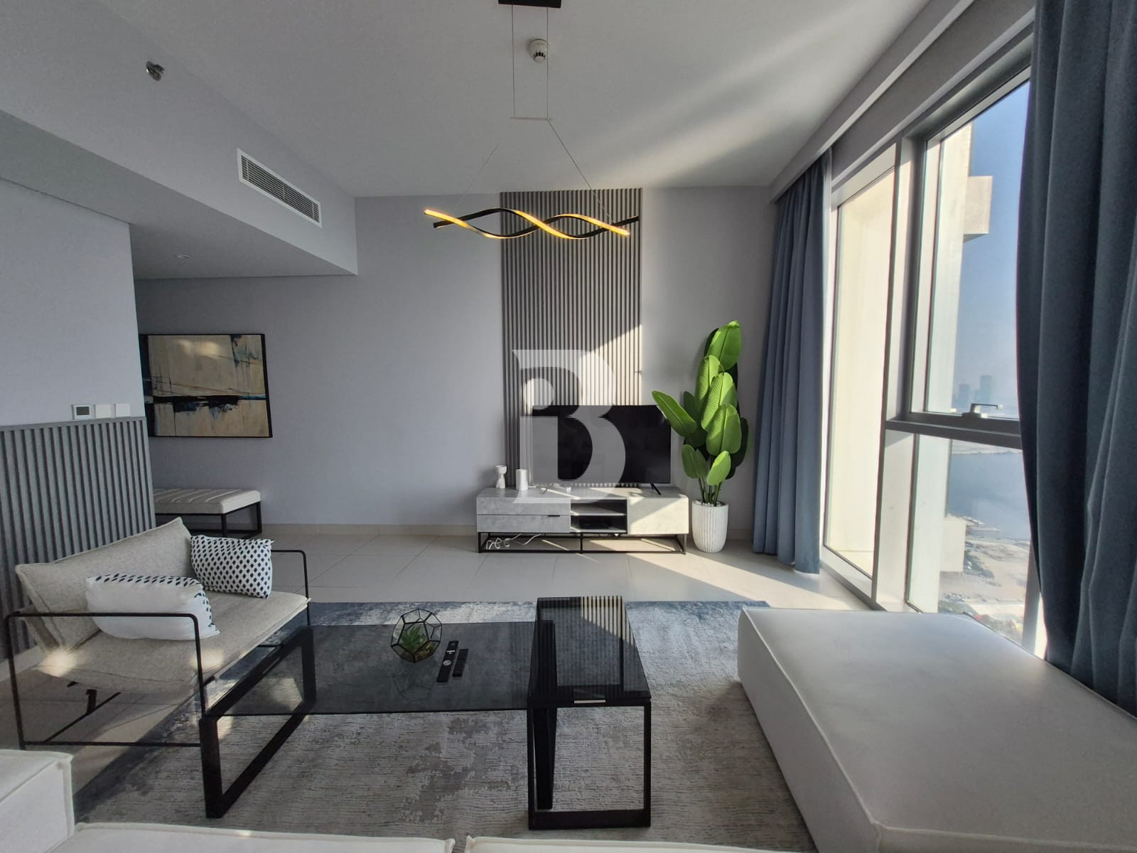 Burj Sea View | Modern Furnished | High Floor 8