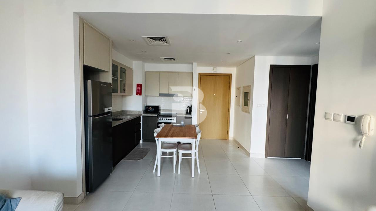 FULLY FURNISHED | READY TO MOVE IN | PARK VIEW 4