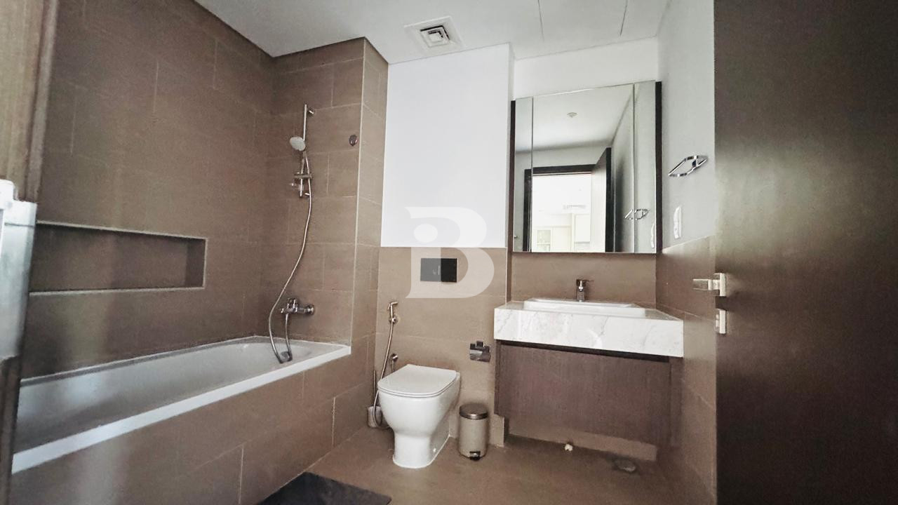 FULLY FURNISHED | READY TO MOVE IN | PARK VIEW 8