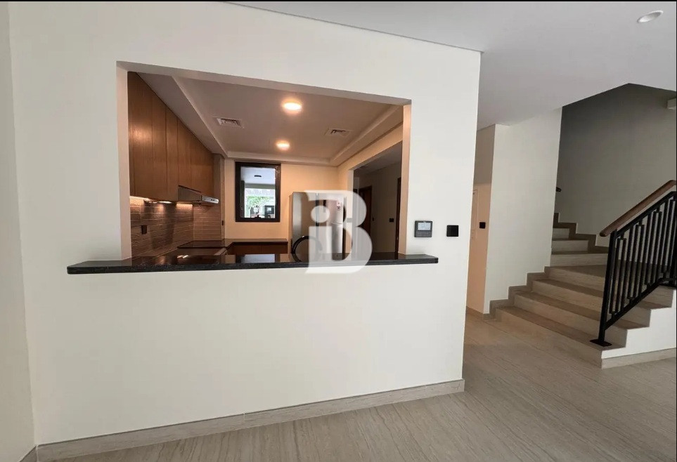 Single Row | Motivated seller | Ready to move in | Great Location