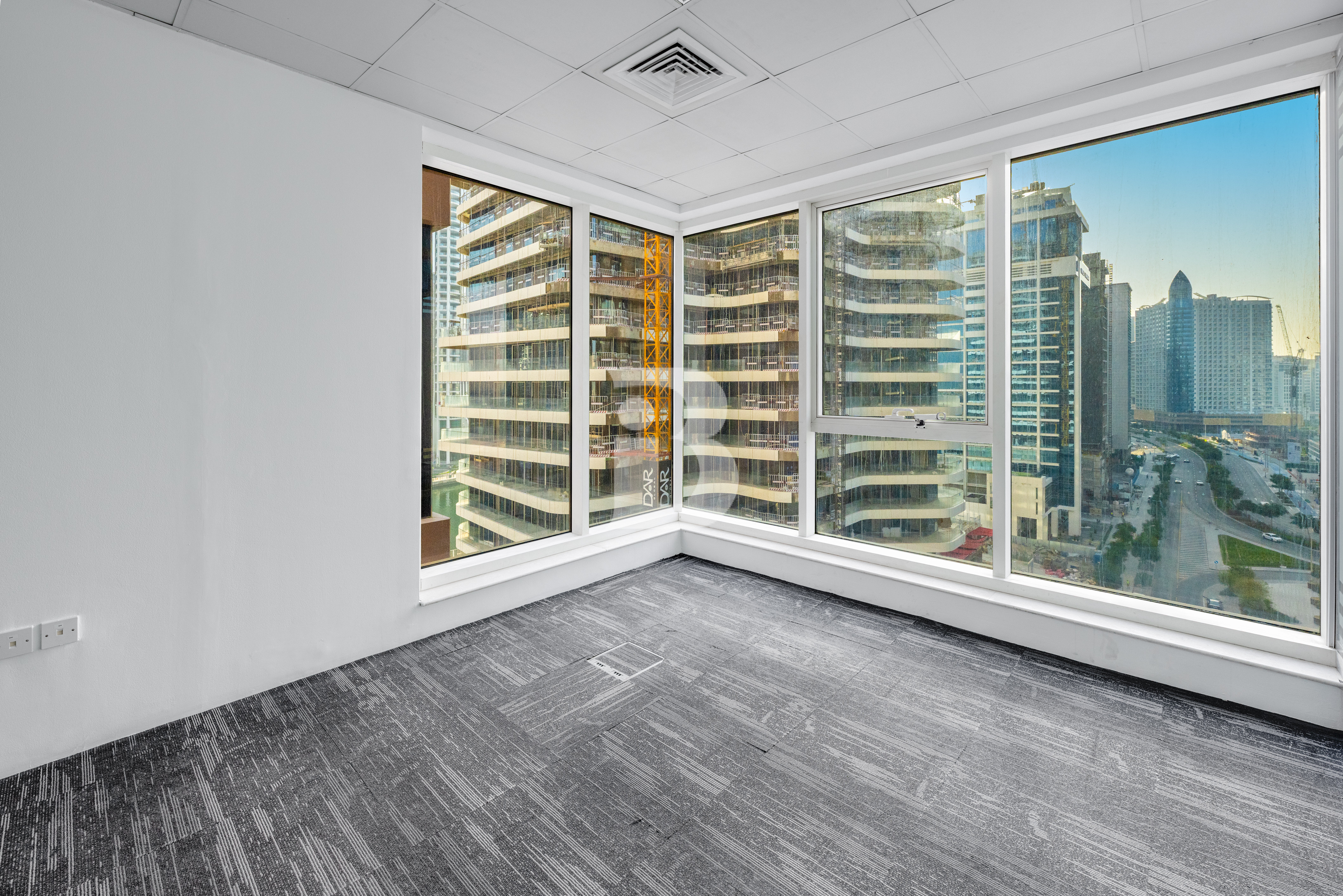 Vacant | Fitted unit | Partitioned 5