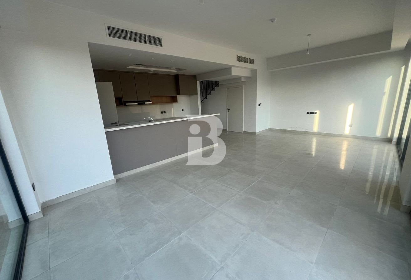Spacious 2BR + Maid | Canal View | Hot Deal