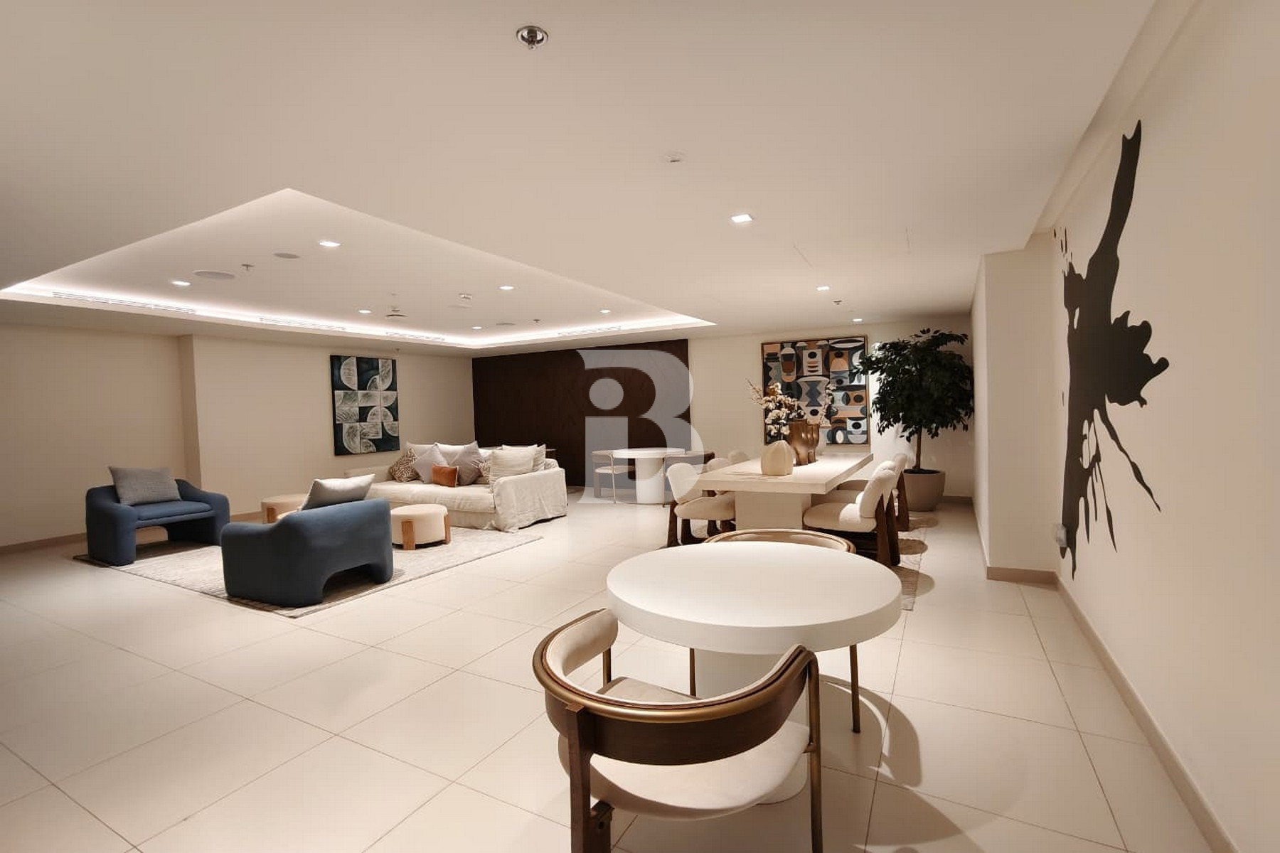 FULLY FURNISHED | STUNNING CREEK VIEWS | LUXURIOUS