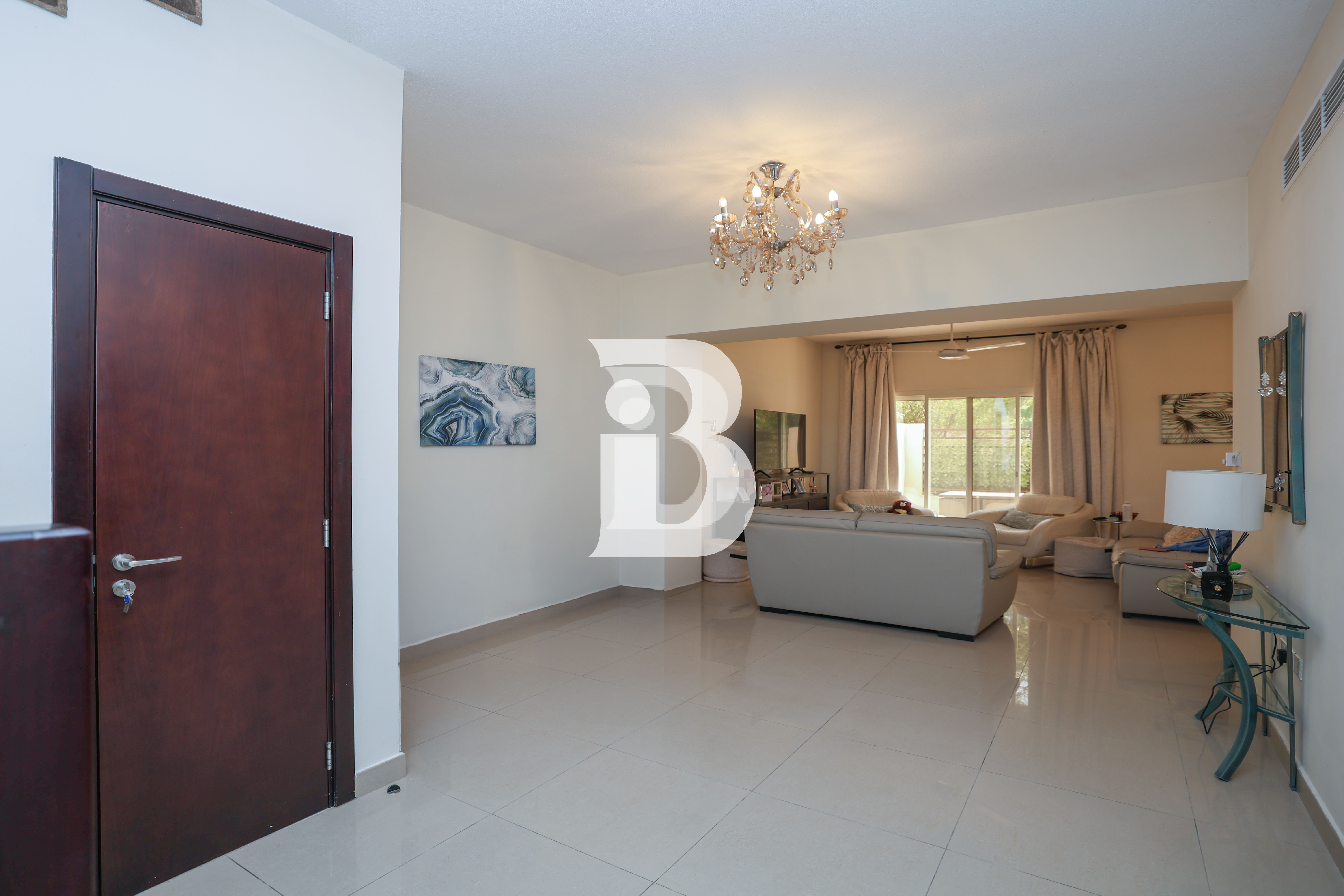 Stunning | Fully Furnished | Prime Location