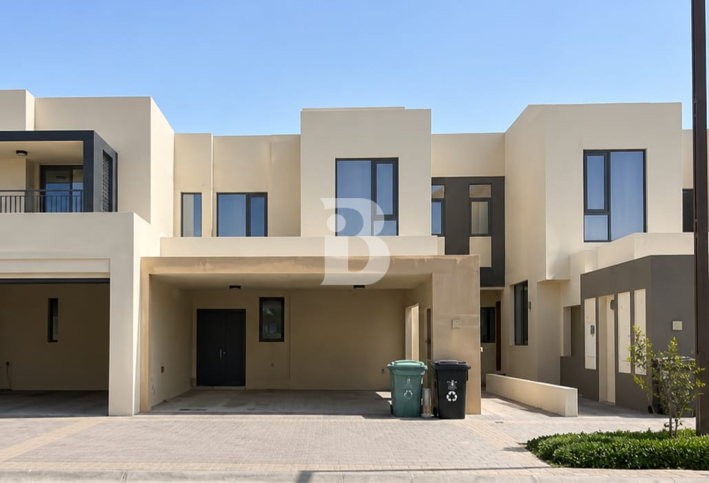 Family style home | Spacious  | Vacant 9