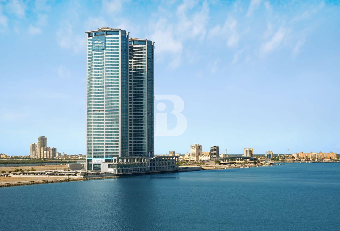 Elegant 2BR Apt | Panoramic Sea View