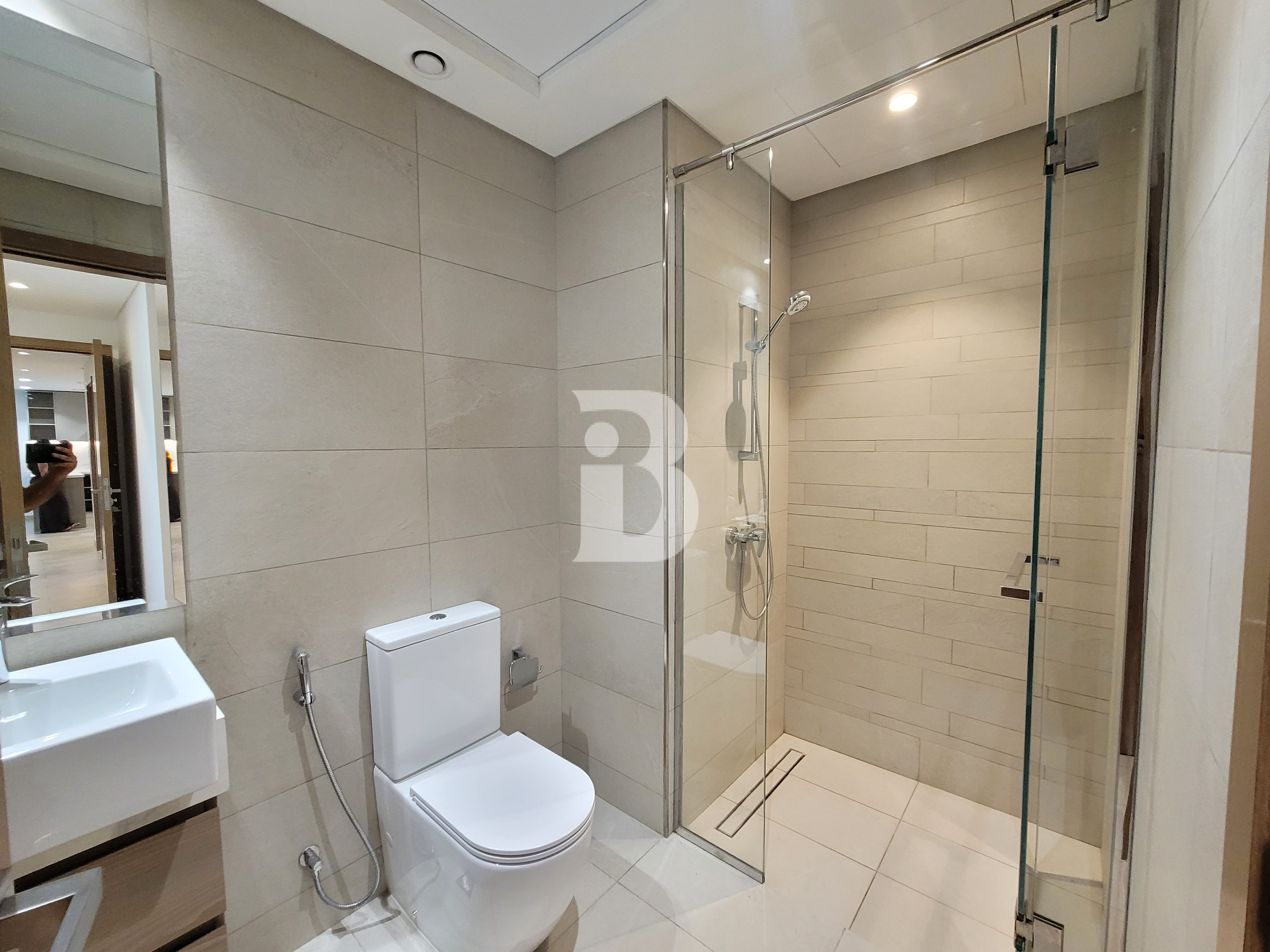 HUGE LAYOUT | SEMI FURNISHED | BEST DEAL 12