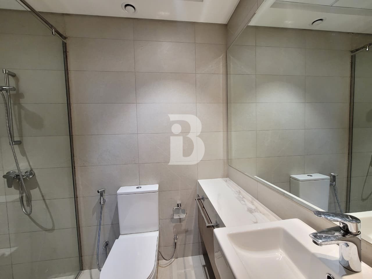 HUGE LAYOUT | SEMI FURNISHED | BEST DEAL 17