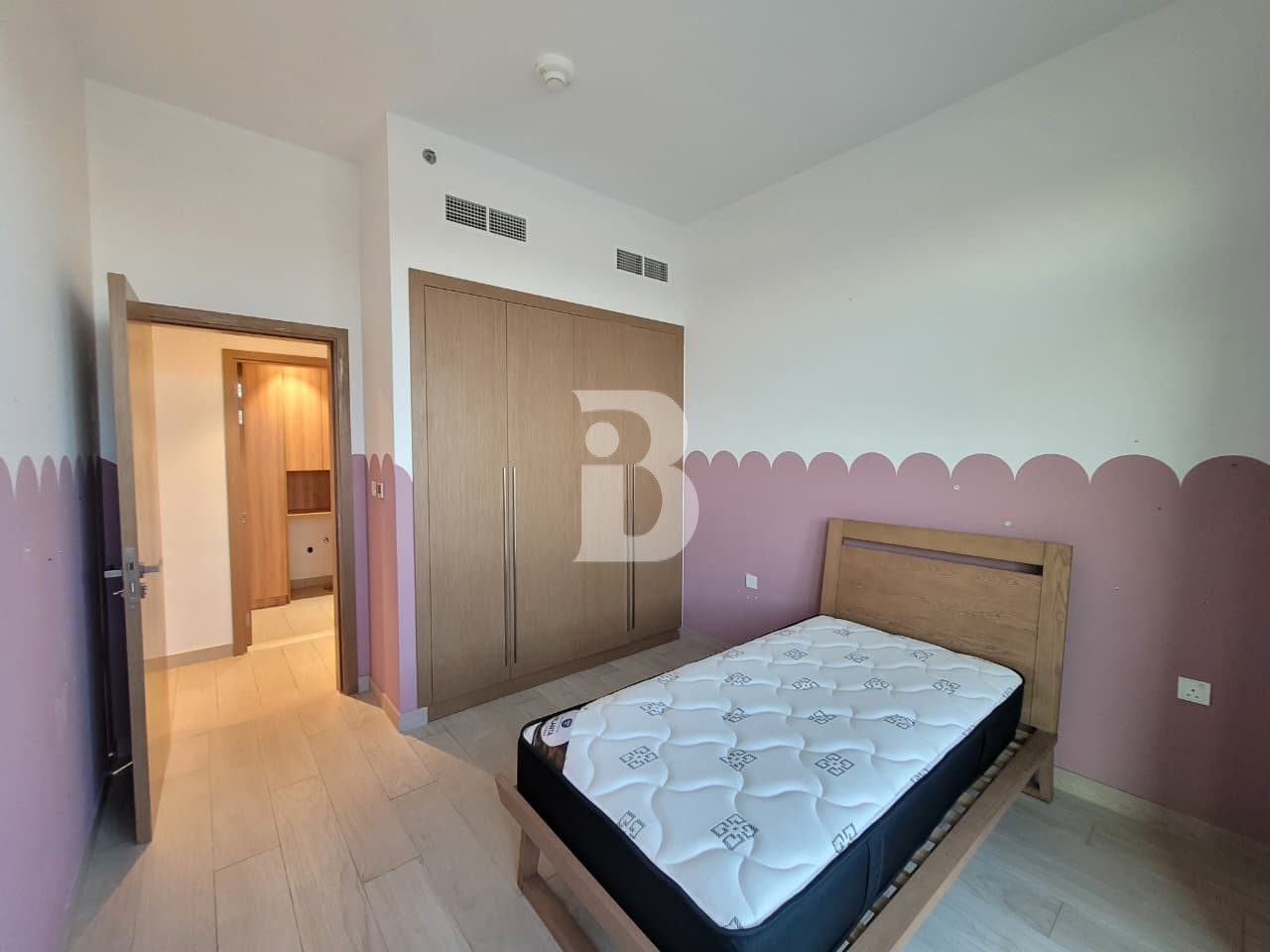 HUGE LAYOUT | SEMI FURNISHED | BEST DEAL 10