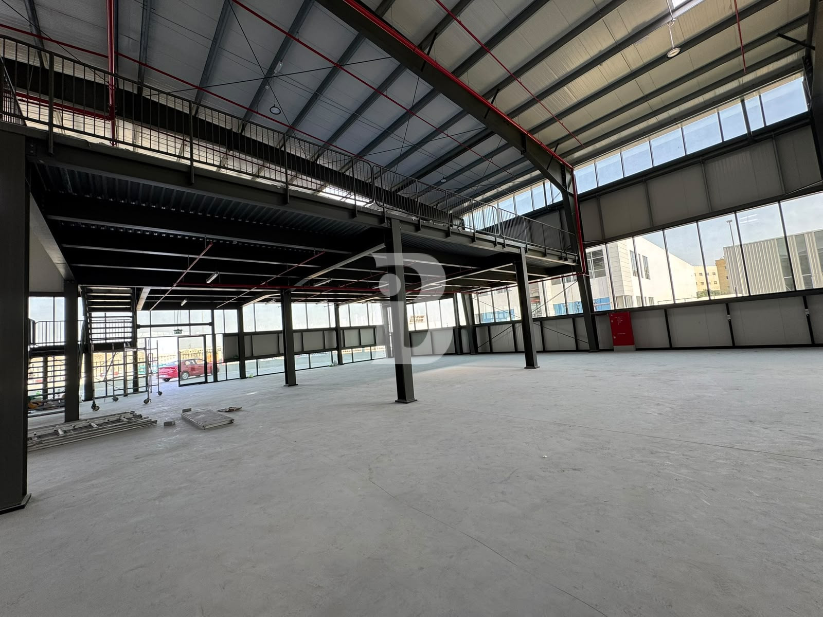 URGENT SALE | PRIME ROAD-FACING WAREHOUSE | VACANT