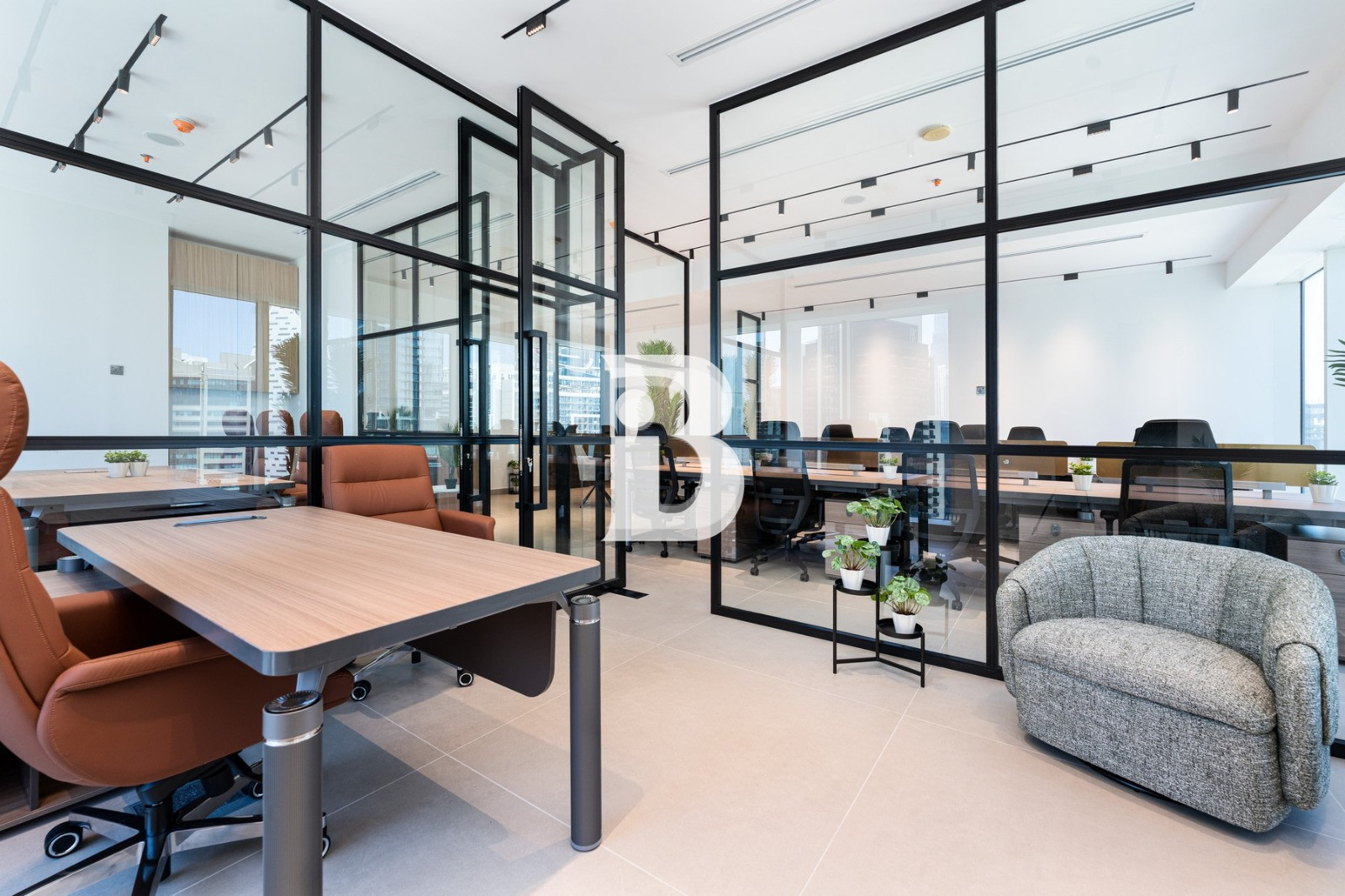 FIRST USER| FULLY FURNISHED| Vacant | LUXURY FITTED