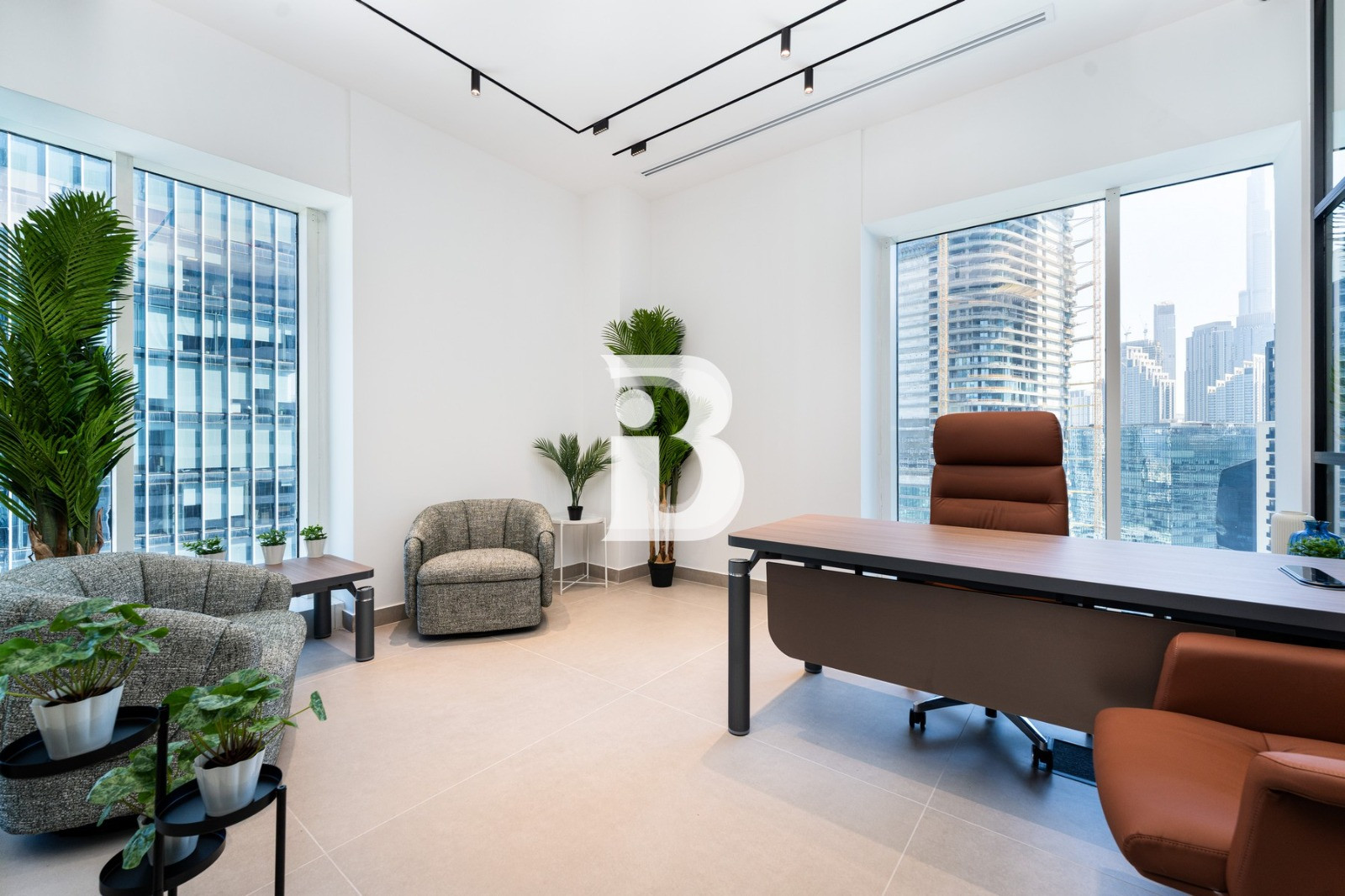 FIRST USER| FULLY FURNISHED| Vacant | LUXURY FITTED