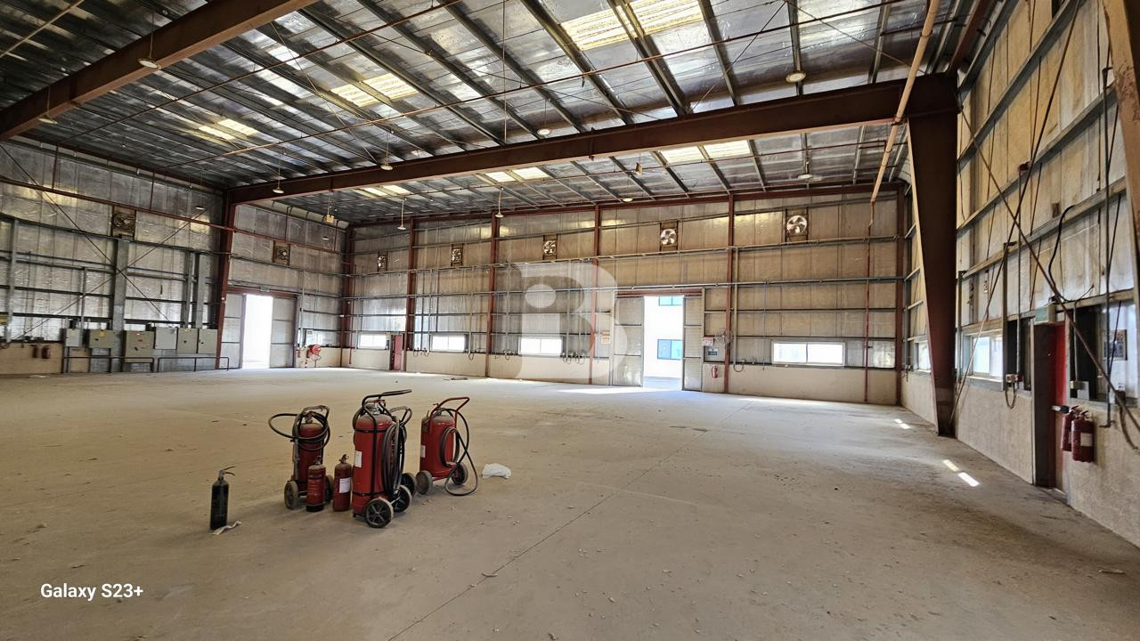 JAFZA Warehouse for Sale | 166,184 Sq Ft | 4.5 MW Power | Vacant