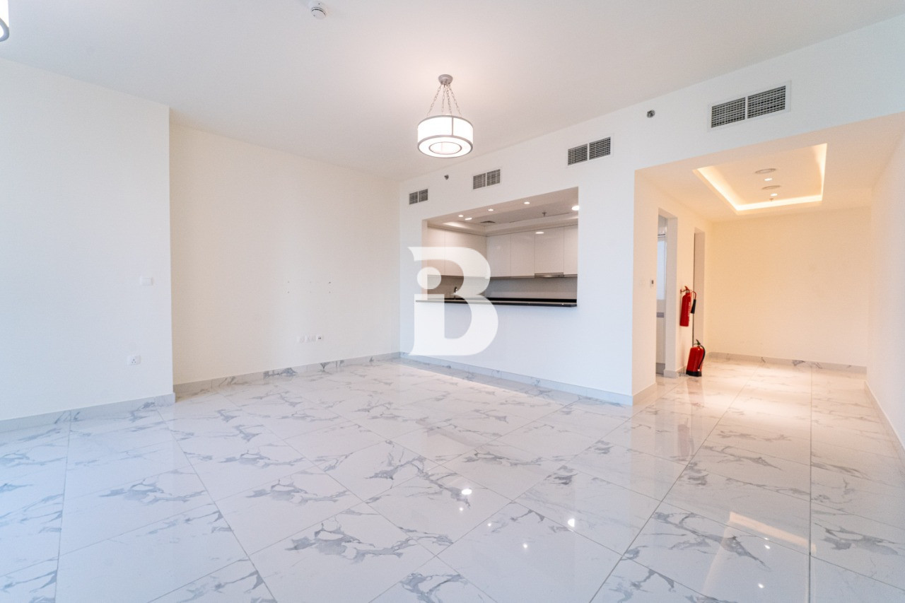 READY TO MOVE | HIGH FLOOR | PRIME LOCATION