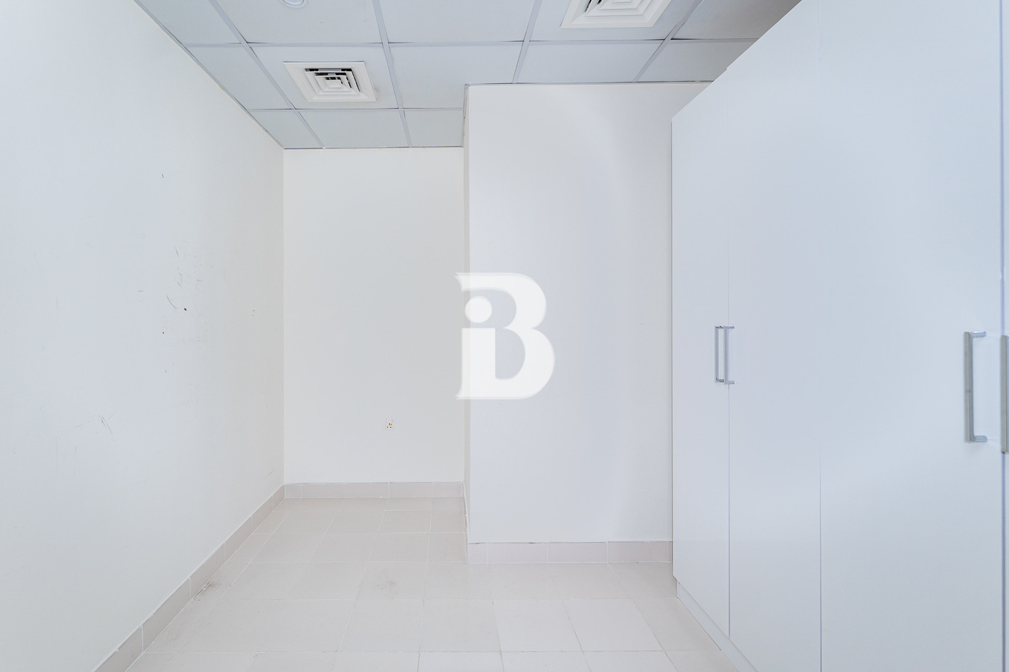 READY TO MOVE | HIGH FLOOR | MAIDS ROOM