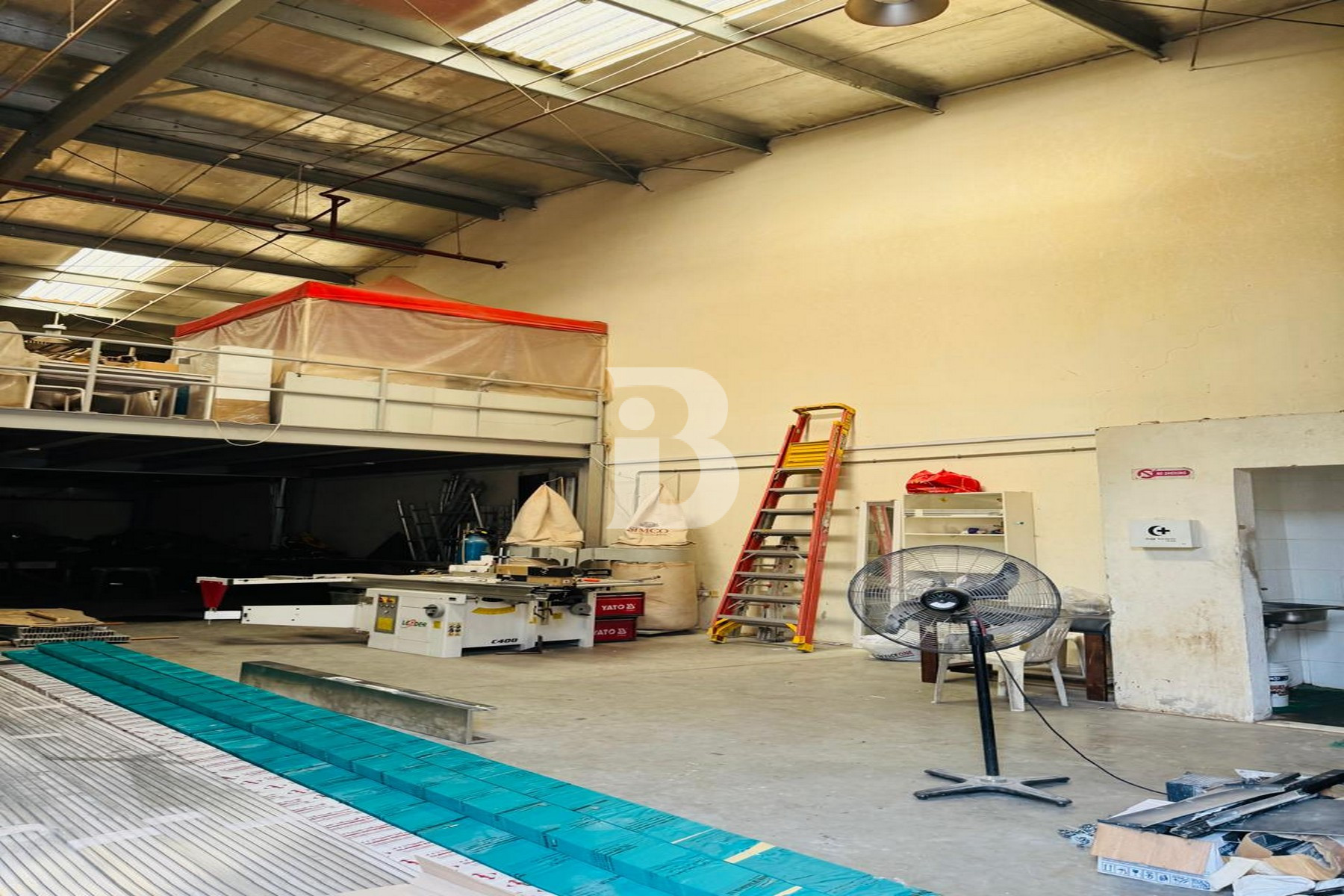 Warehouse for Rent in DIP | 4,650 Sq Ft | Prime Industrial Location