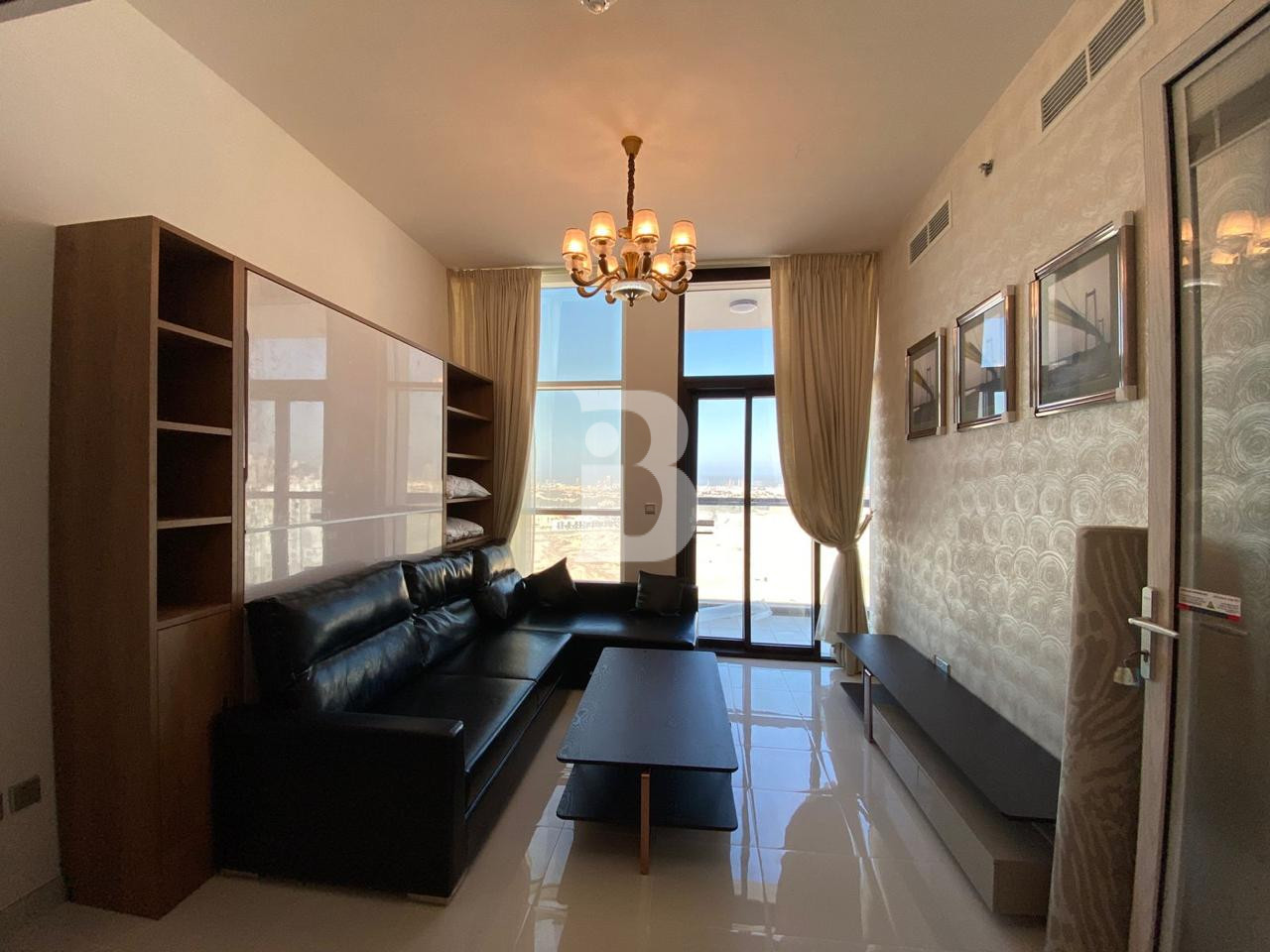 1 BR | Convertible to 2 Beds| High Floor