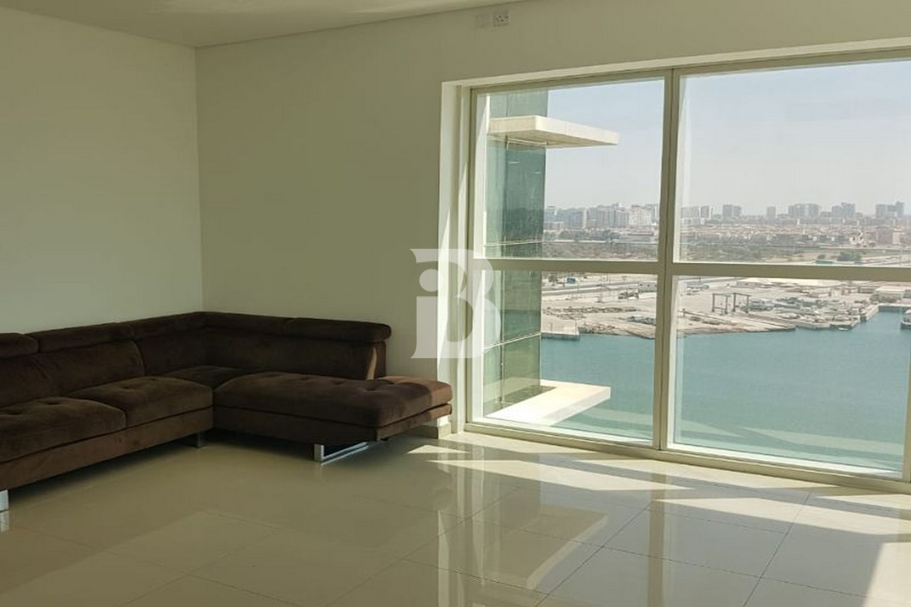 Bright Spacious | Peaceful Waterfront Lifestyle