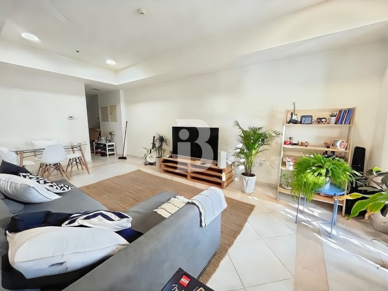 Harbour and Bluewaters Views | Motivated Seller