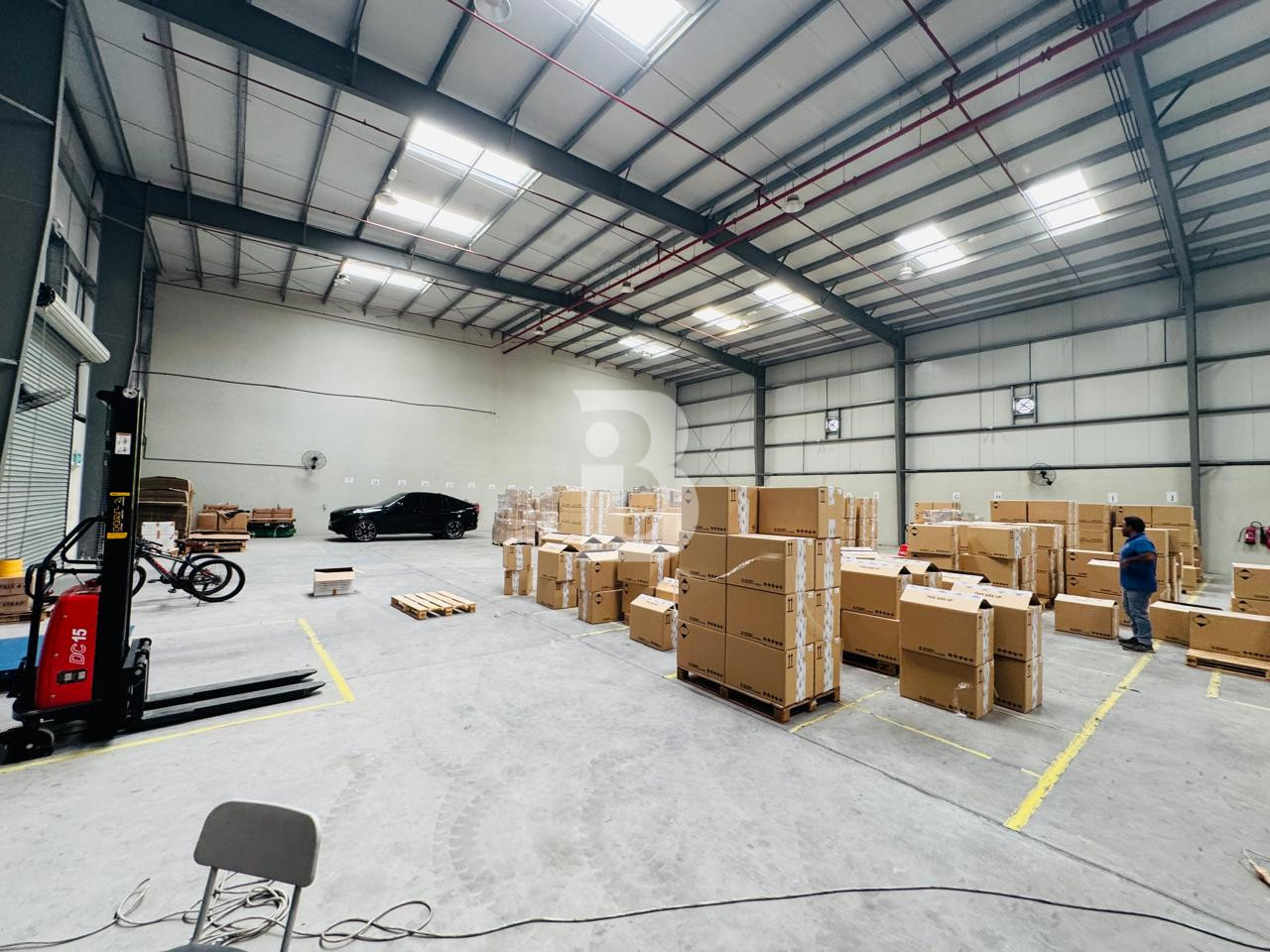 PREMIUM INDUSTRIAL | VACANT | HIGH CLEAR HEIGHT