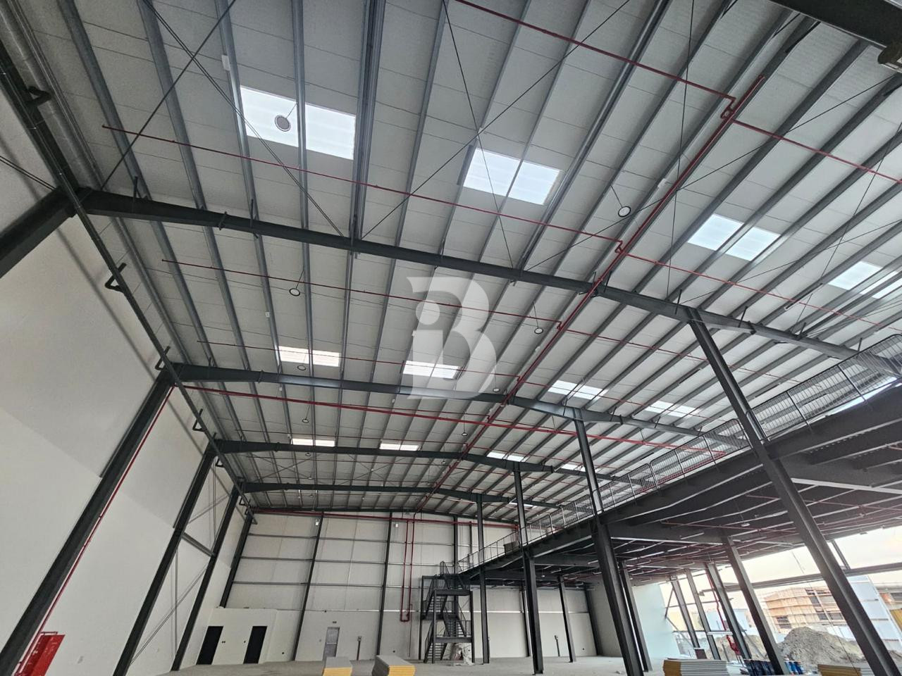 INVESTMENT WAREHOUSE FOR SALE | RENTED |PRIME DIP 2 LOCATION