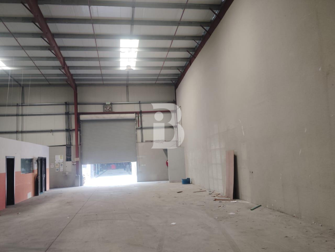 BRAND NEW INDUSTRIAL WAREHOUSE | VACANT | READY