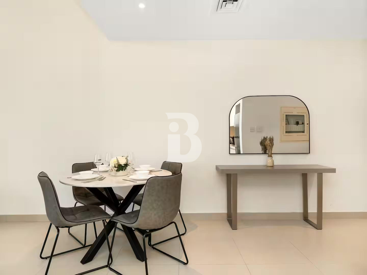 Park View | Newly Upgraded | High floor