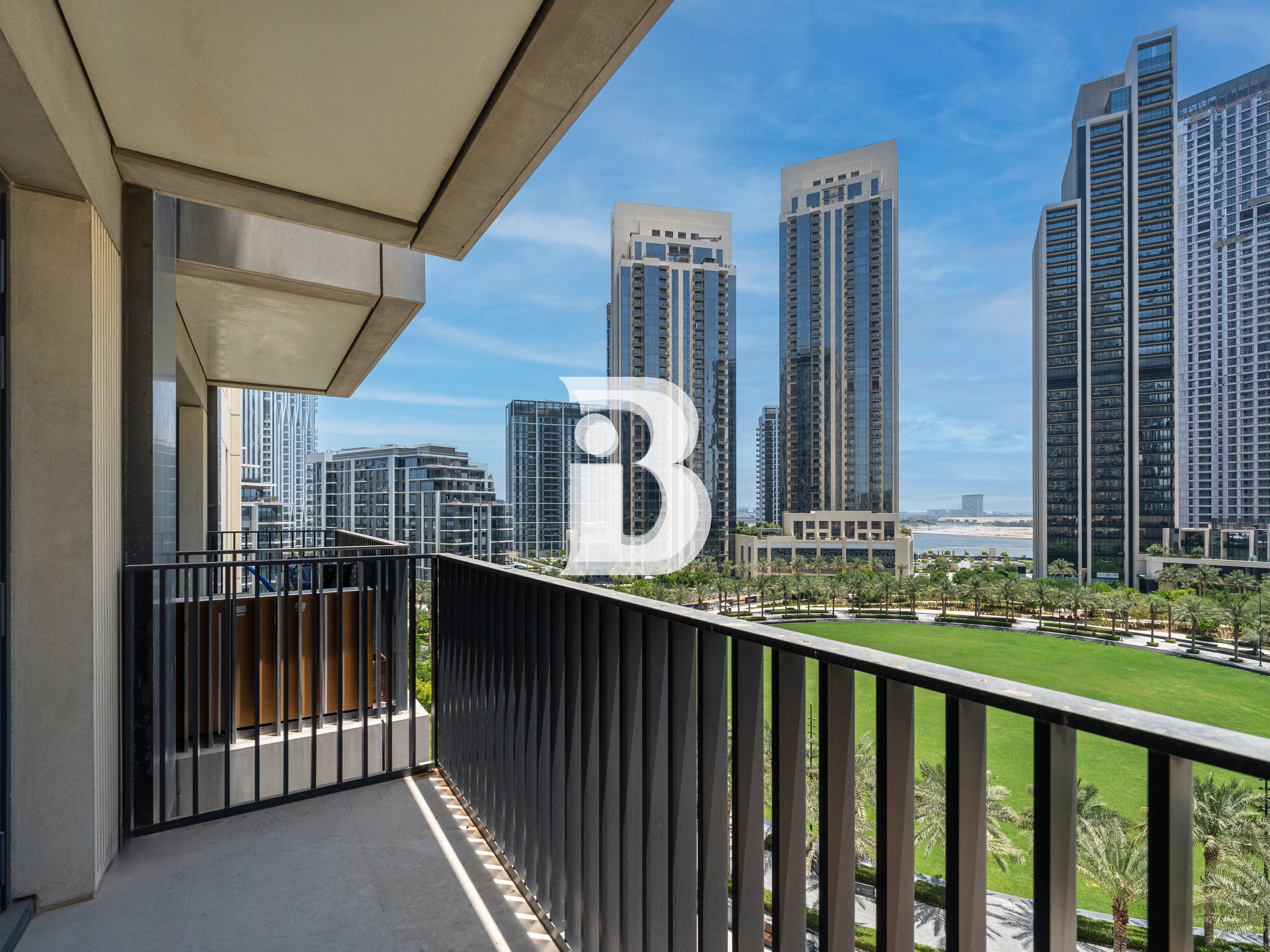 STUNNING 2 BEDROOM | VACANT | PARK VIEW