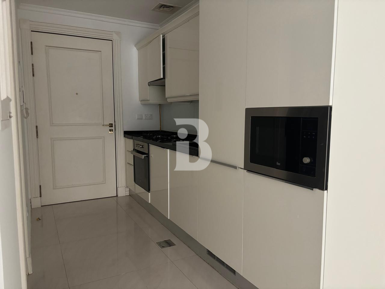 Exclusive Spacious Studio | Vacant | Pool View