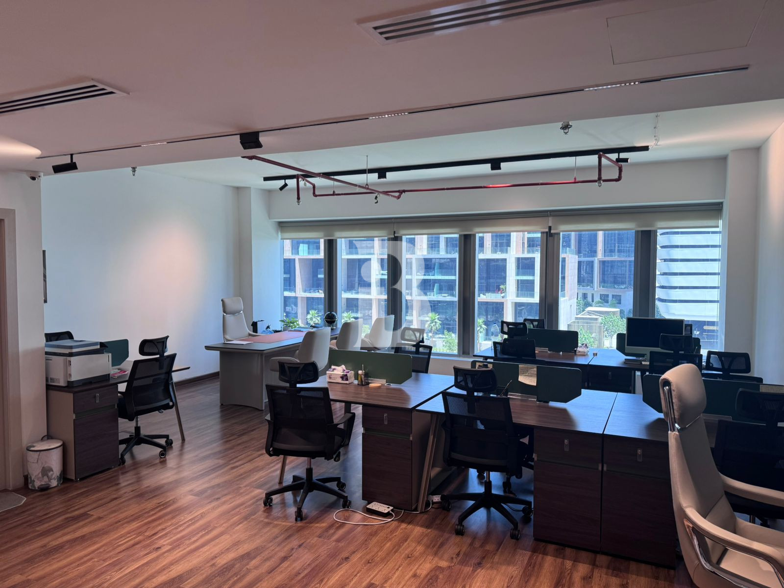 PRIME LOCATION / CANAL VIEW / OPEN SPACE