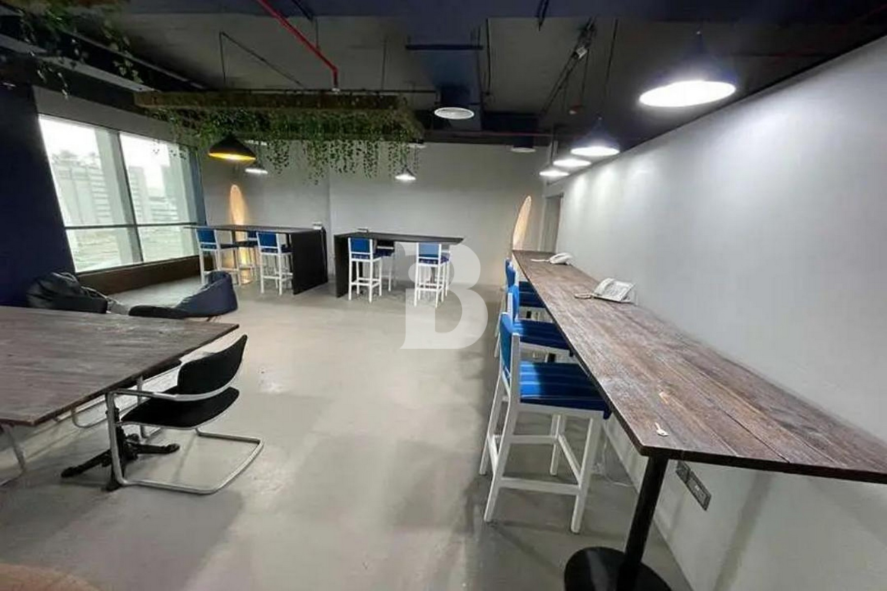 Plug & Play Office | Near Metro