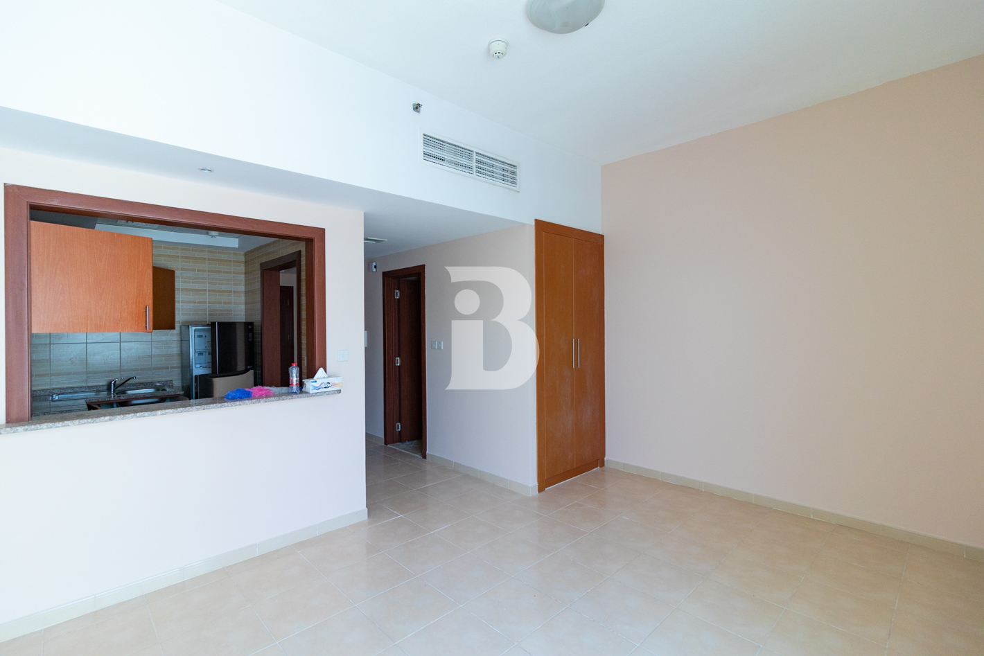 Huge Studio |Mid Floor |Rented till November 2025