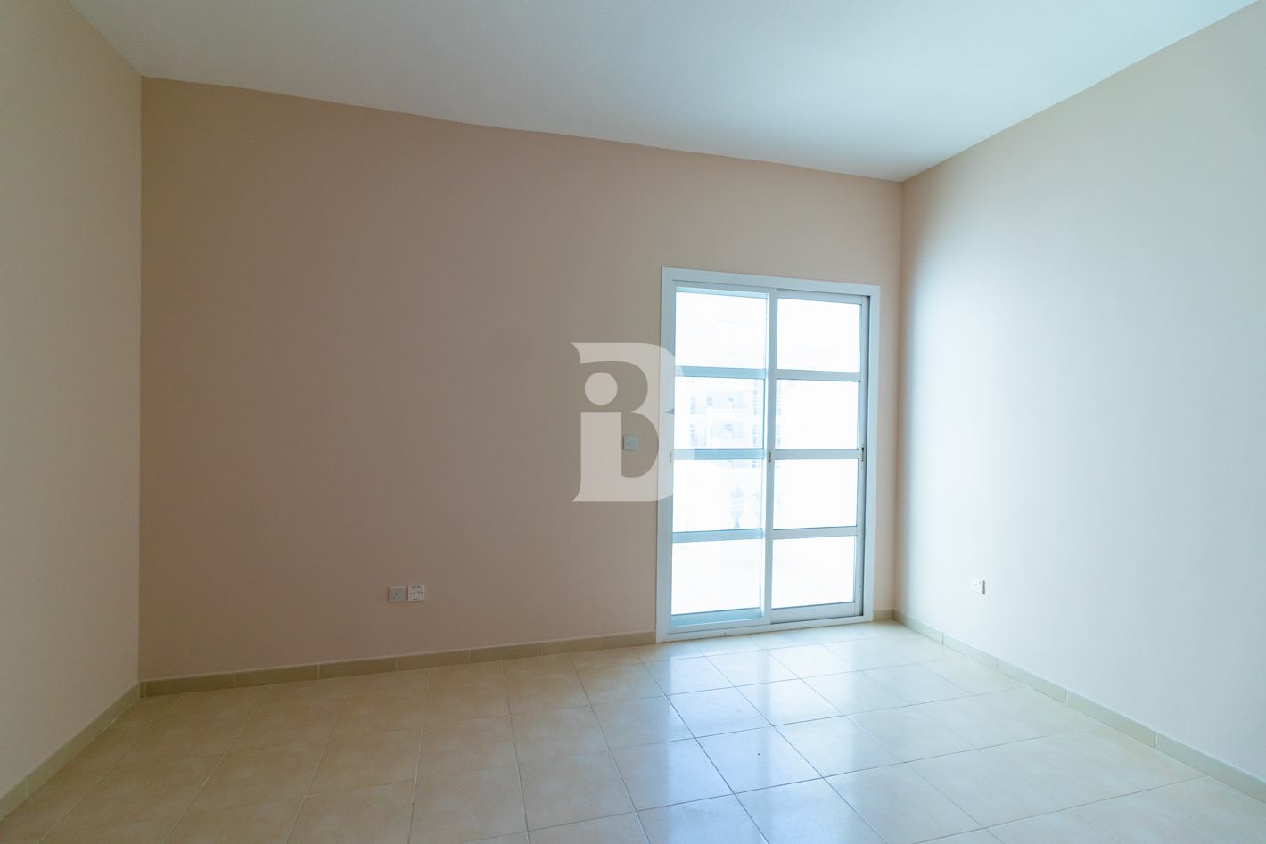 Huge Studio |Mid Floor |Rented till November 2025