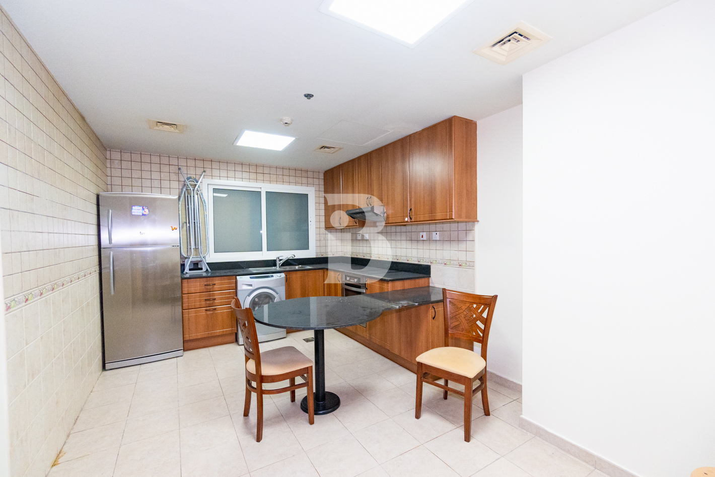 Exclusive|Available1st Week April|Equipped Kitchen