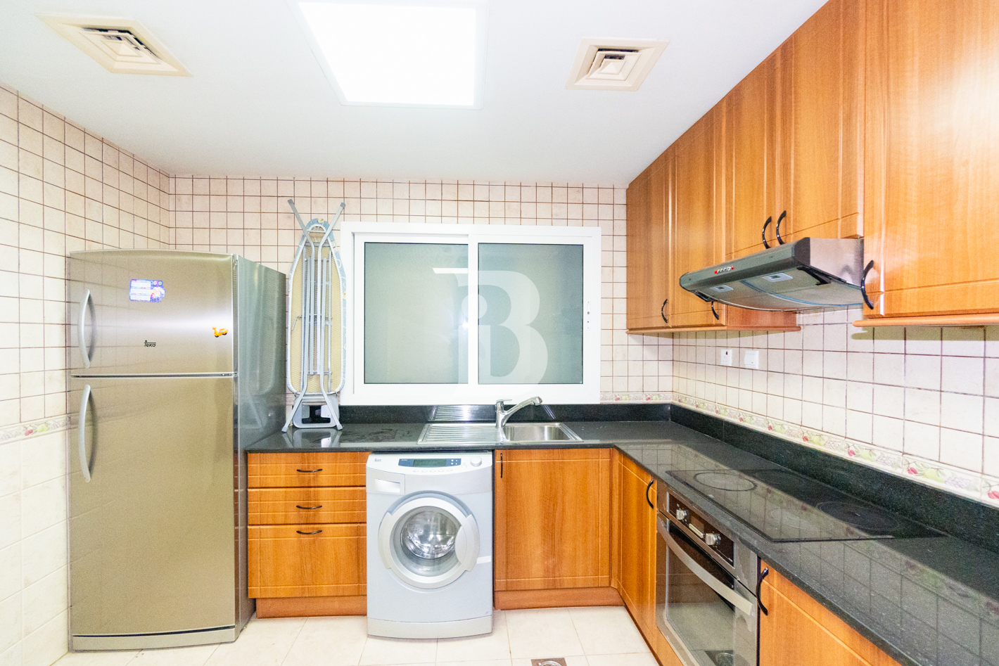 Exclusive|Available1st Week April|Equipped Kitchen