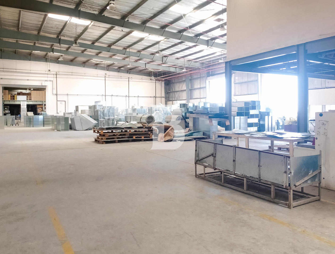 1500 KW Power Standalone 107,000 Sqft Warehouse 2