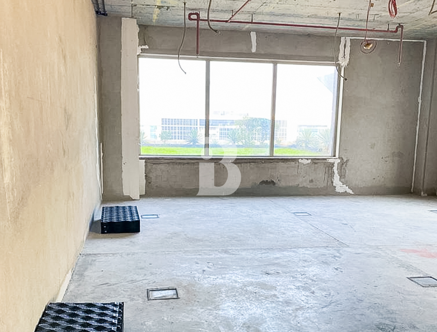 Vacant Office| Chiller Free | High Floor 1