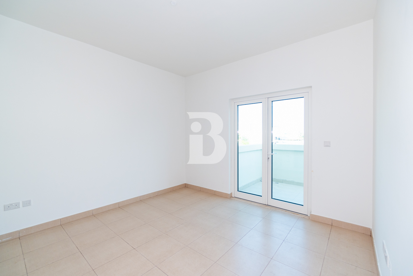 VOT | Single row | Walk to Amenities