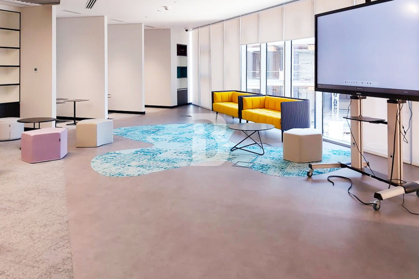 New | With Licenses/Visas | Budget Premium Office