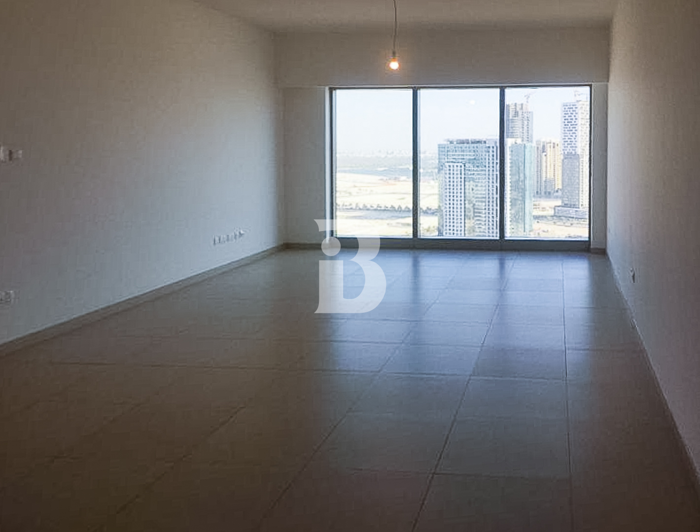 Ready to Move | Spacious 2BR+Study|Prime Location 7
