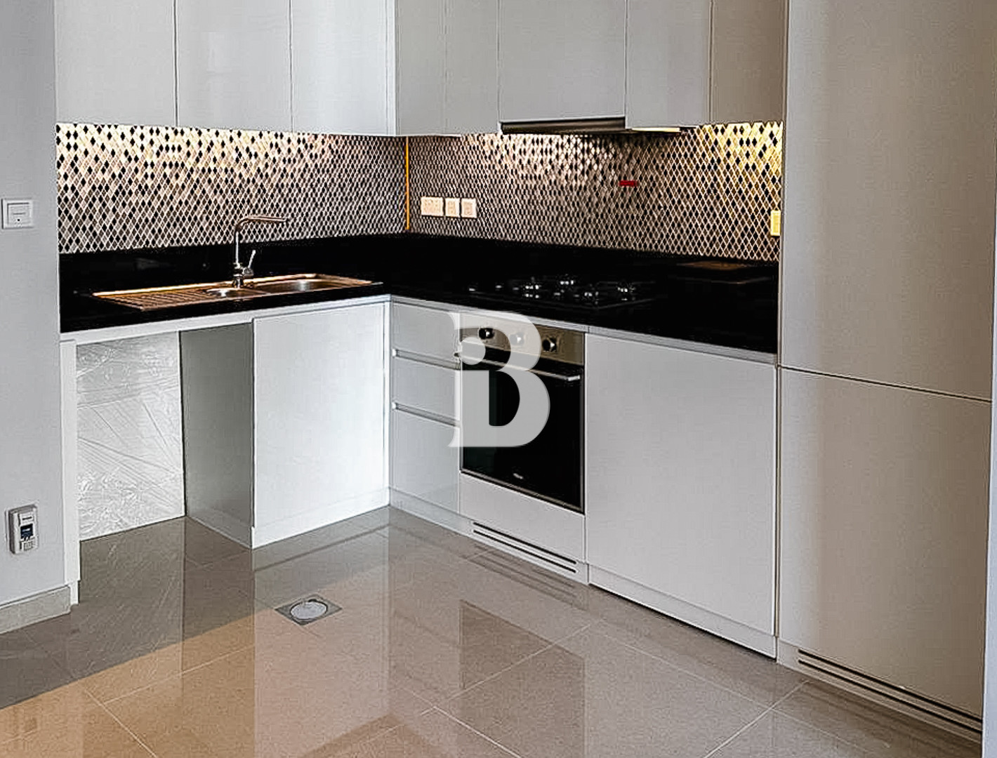 Stable View | High Floor | Ready to Move in
