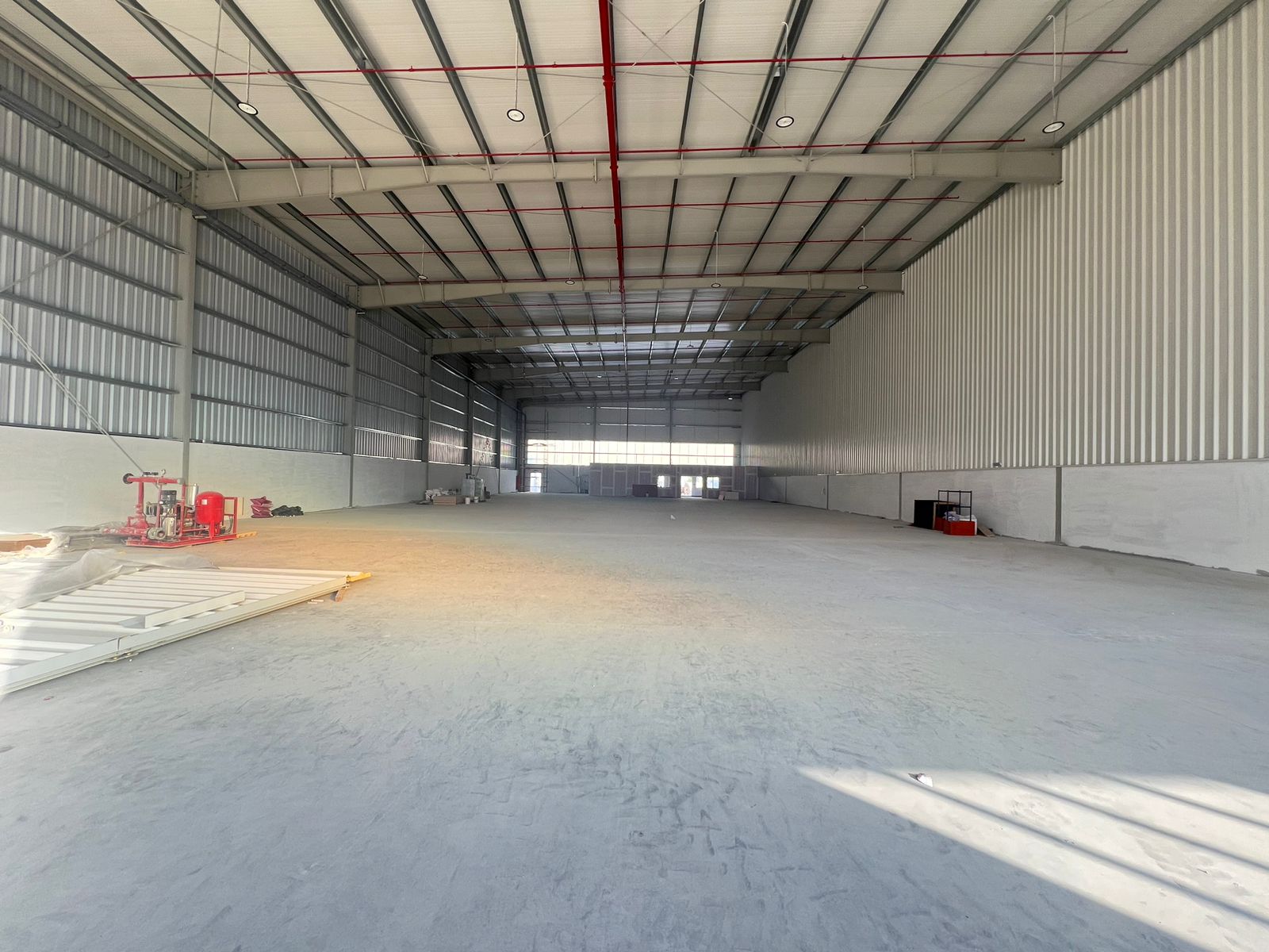 300 KW 25877 Sqft Brand New warehouse in DIP 1