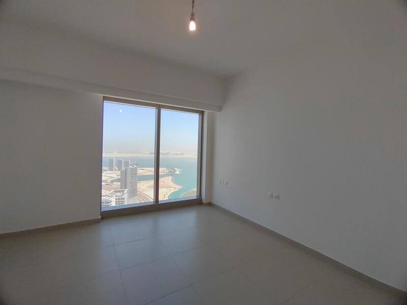 Corner 3 BHK + maids and Study Room| Big Layout