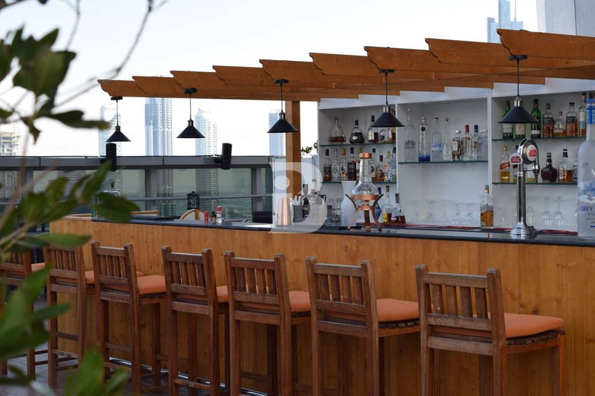 ROOF TOP LOUNGE | SZR DIFC | ALCOHOL PERMIT