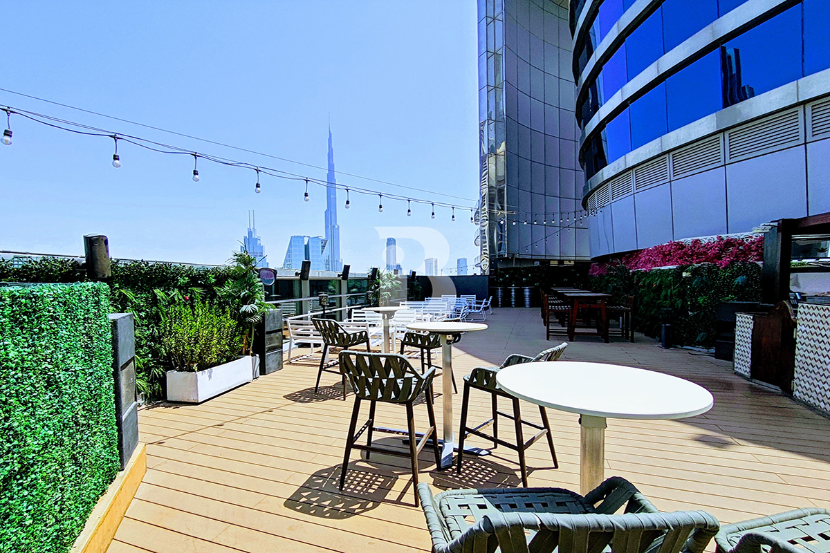 ROOF TOP LOUNGE | SZR DIFC | ALCOHOL PERMIT